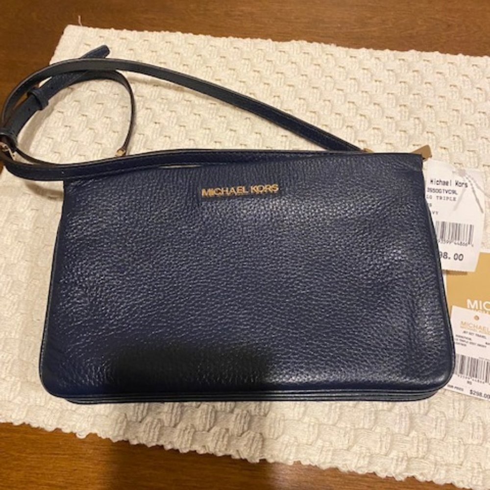 Michael Kors Pebbled Leather Triple Compartment Crossbody Bag NAVY  NWT